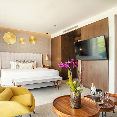 فندق The Fives Oceanfront بويرتو موريلوس المظهر الخارجي الصورة