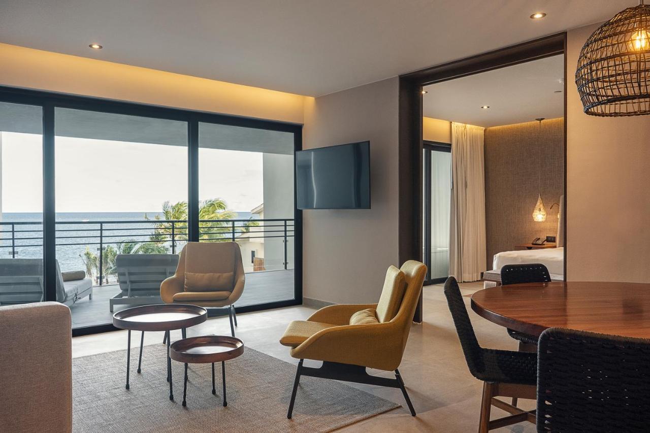 فندق The Fives Oceanfront بويرتو موريلوس المظهر الخارجي الصورة