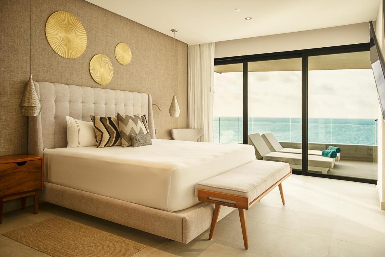 فندق The Fives Oceanfront بويرتو موريلوس المظهر الخارجي الصورة